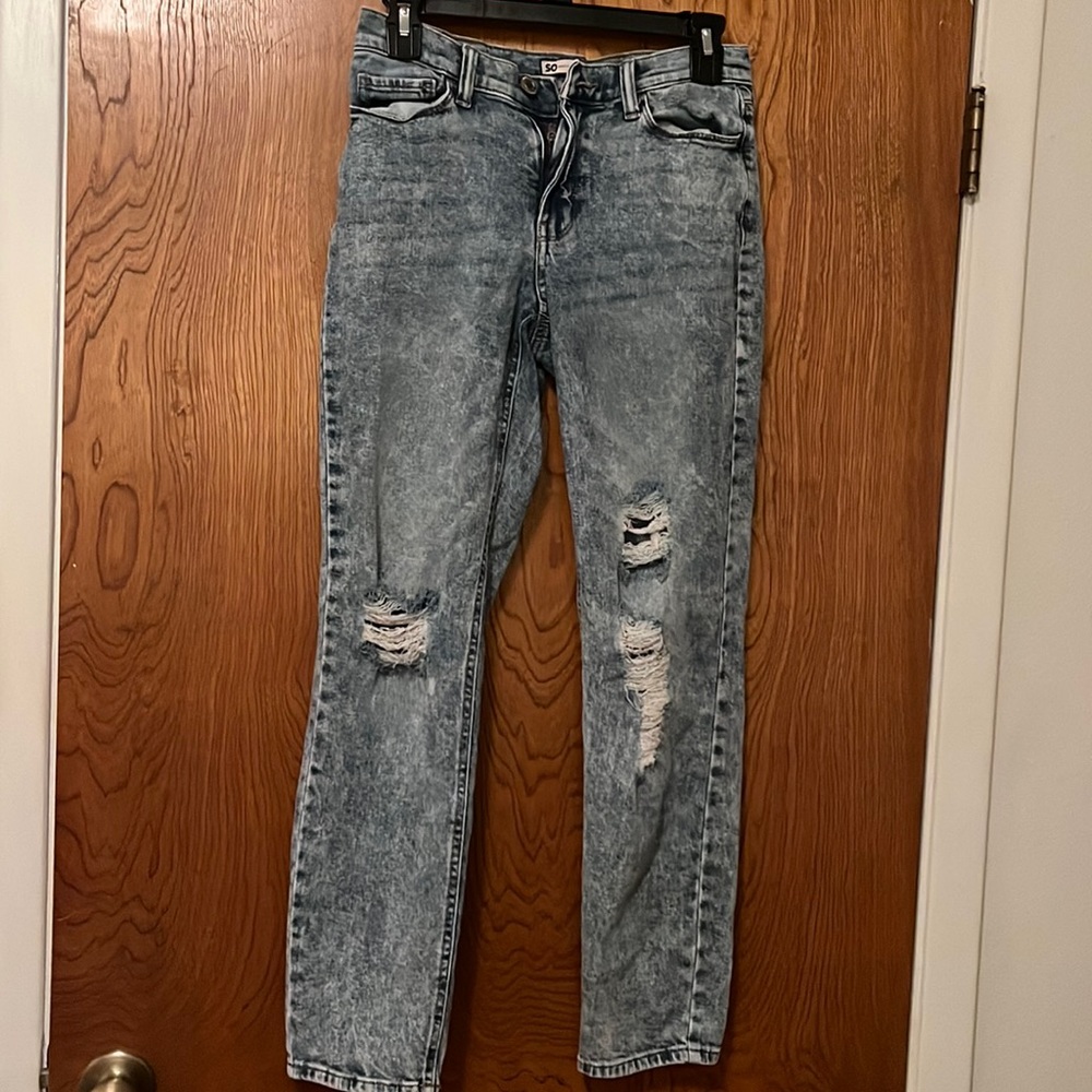 So Low Rise Boyfriend Acid Wash Ripped Jeans Size 3/26W